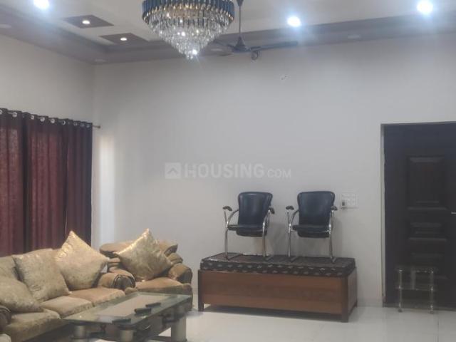 2 BHK Apartment in Jagrati Vihar for rent Meerut. The reference number is 21276709
