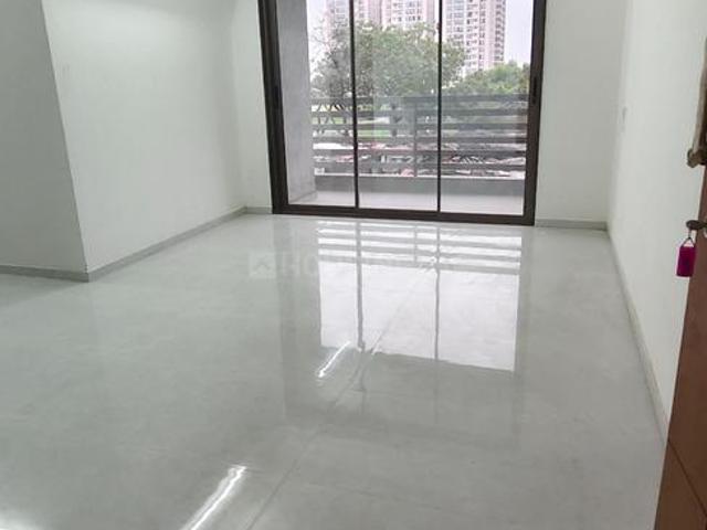 2 BHK Apartment in Jahangirabad for resale Surat. The reference number is 20792968