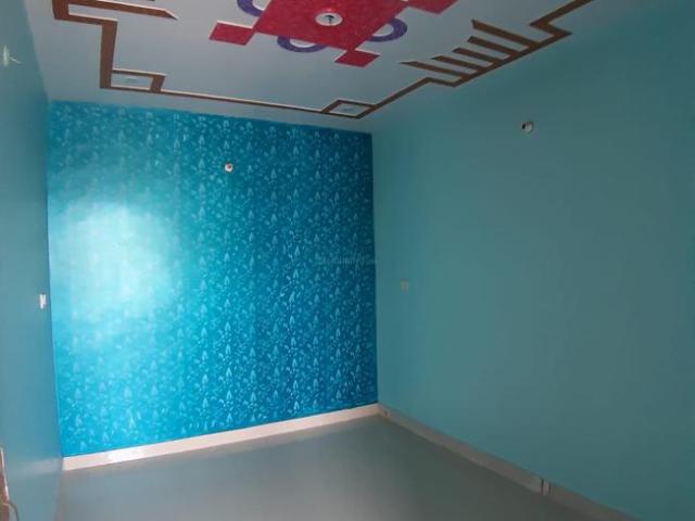 2 BHK Apartment in Jahangirpuri for resale New Delhi. The reference number is 8323074