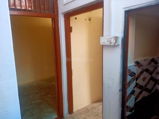 2 BHK Apartment in Jaitpura for rent Varanasi. The reference number is 15414181