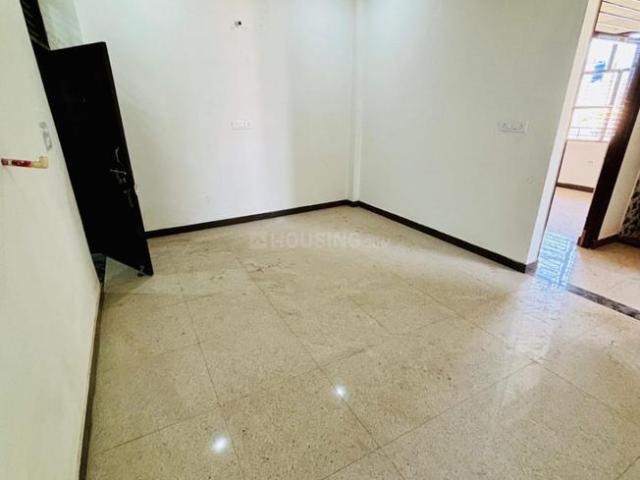 2 BHK Apartment in Jajmau Sub Metro City for rent Kanpur. The reference number is 15949435