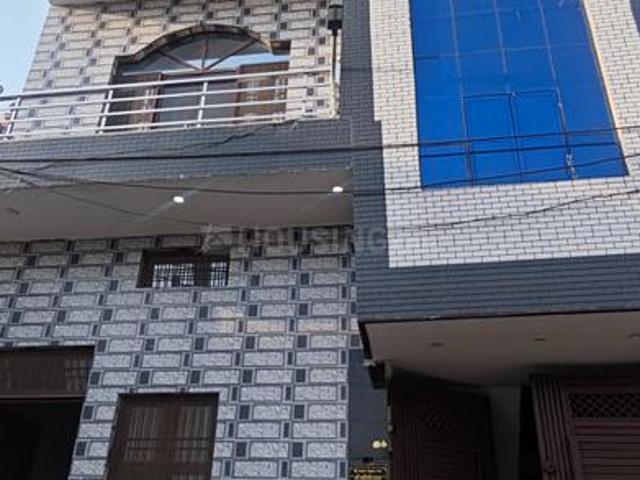 2 BHK Apartment in Jalalpur for rent Aligarh. The reference number is 20244016