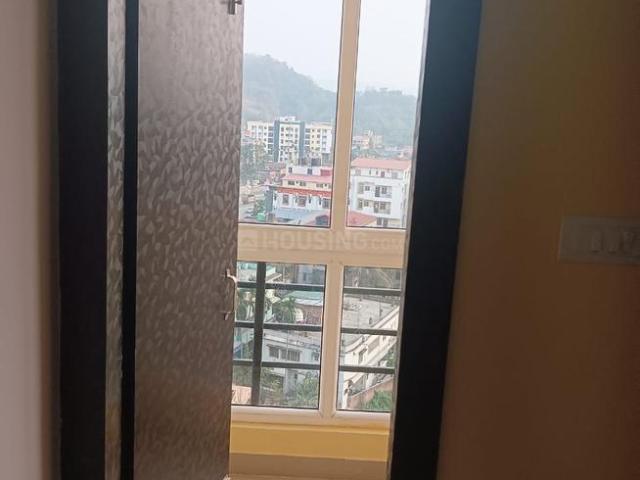 2 BHK Apartment in Jalukbari for rent Guwahati. The reference number is 18141344