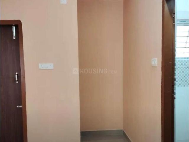 2 BHK Apartment in Jalukbari for rent Guwahati. The reference number is 20492513