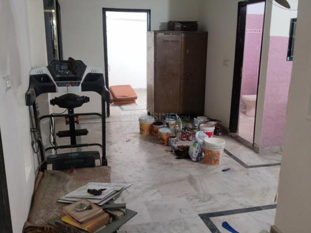 2 BHK Apartment in Janakpuri for rent New Delhi. The reference number is 21107667
