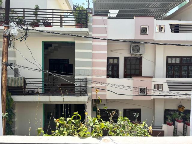 2 BHK Apartment in Jankipuram for rent Lucknow. The reference number is 20370660