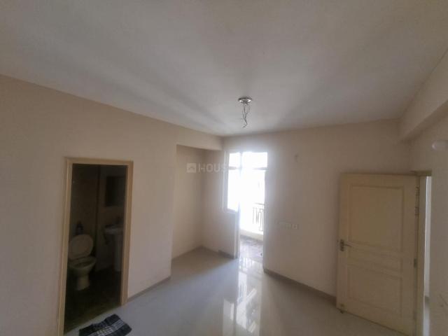 2 BHK Apartment in Jankipuram for resale Lucknow. The reference number is 20002973
