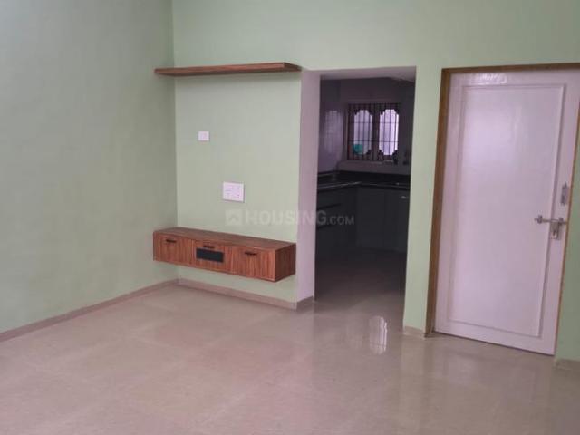 2 BHK Apartment in Jetalpur for rent Vadodara. The reference number is 21063294