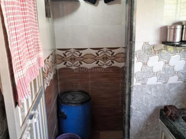 2 BHK Apartment in Jhilmil Colony for rent New Delhi. The reference number is 14048561