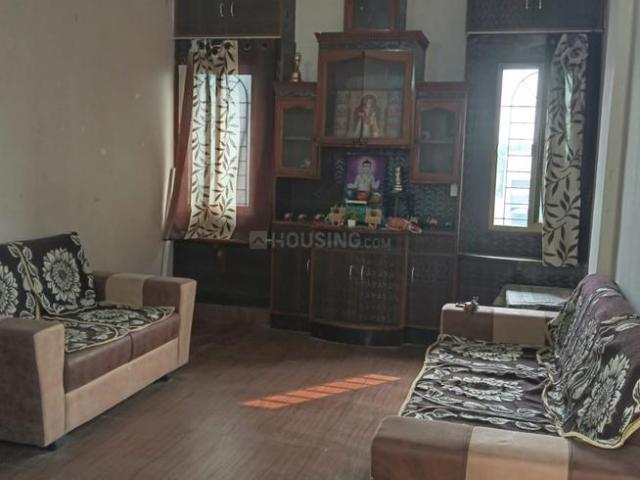 2 BHK Apartment in Jivrajpark for rent Ahmedabad. The reference number is 21185728
