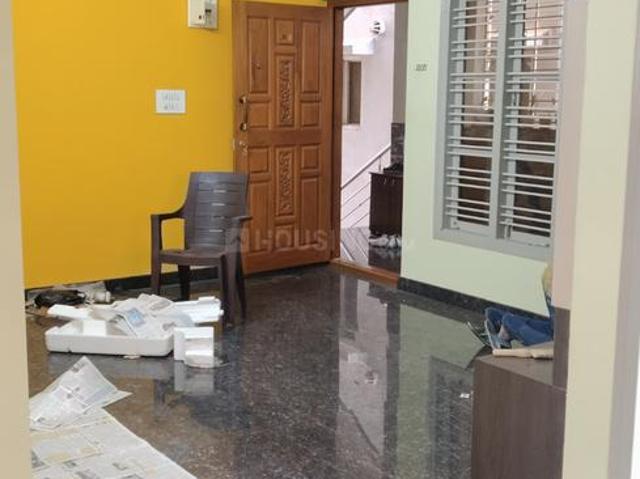 2 BHK Apartment in JP Nagar for rent Bengaluru. The reference number is 17704583