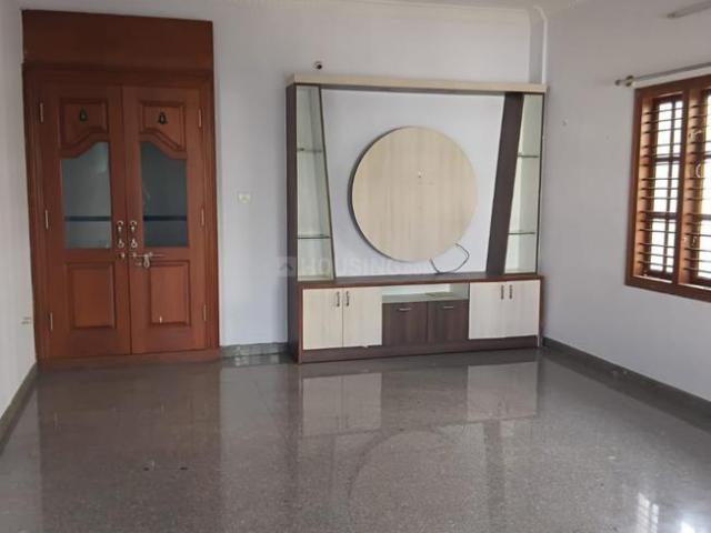2 BHK Apartment in JP Nagar for rent Bengaluru. The reference number is 18632822