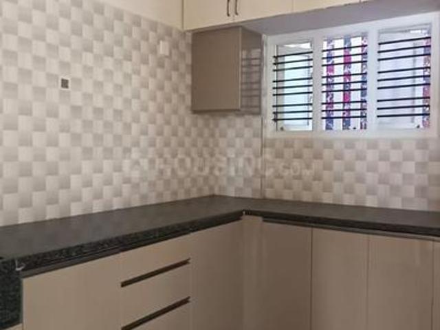 2 BHK Apartment in JP Nagar for rent Bengaluru. The reference number is 19052350