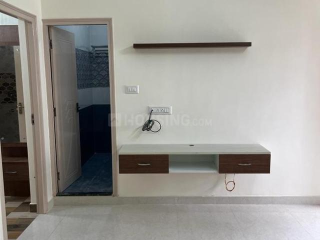 2 BHK Apartment in JP Nagar for rent Bengaluru. The reference number is 12434604