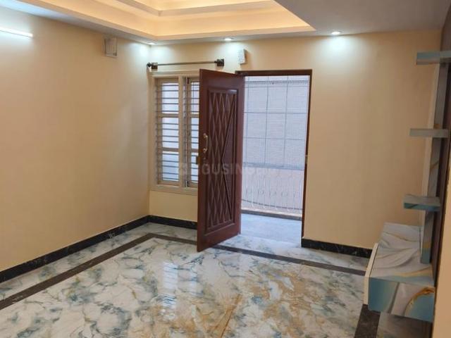 2 BHK Apartment in JP Nagar for rent Bengaluru. The reference number is 20587807