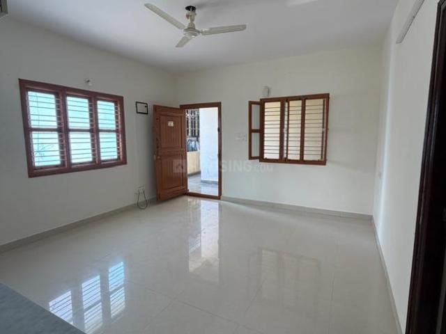 2 BHK Apartment in JP Nagar for rent Bengaluru. The reference number is 21213974