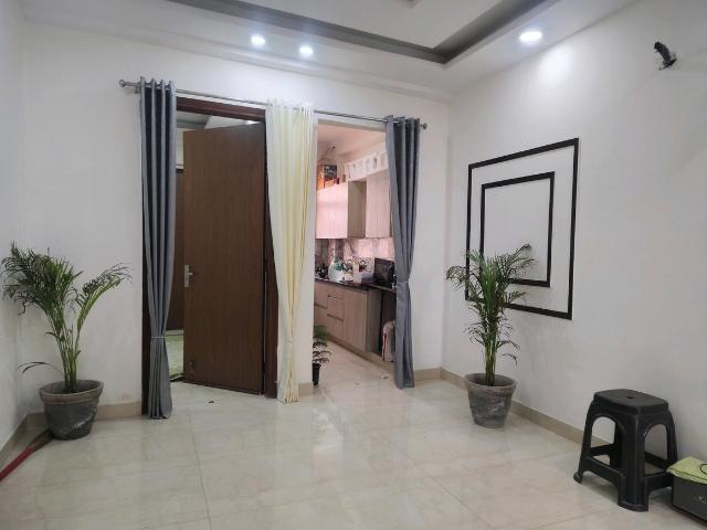 2 BHK Apartment in Juanapur for resale New Delhi. The reference number is 15403893