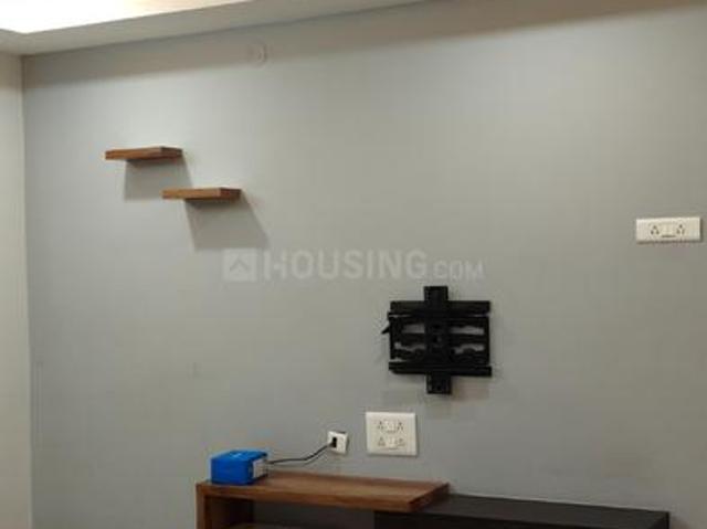 2 BHK Apartment in Jubilee Hills for rent Hyderabad. The reference number is 18964480