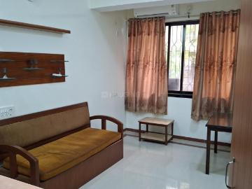 2 BHK Apartment in Juhu for rent Mumbai. The reference number is 18360379