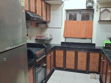 2 BHK Apartment in Juhu for rent Mumbai. The reference number is 19406485