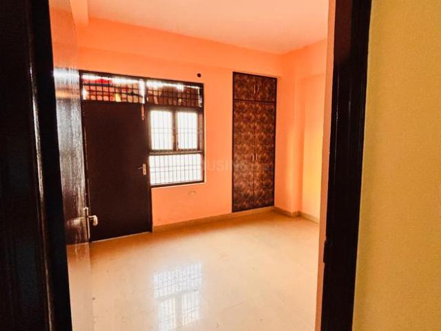 2 BHK Apartment in Om Nagar Colony for rent Varanasi. The reference number is 20745971