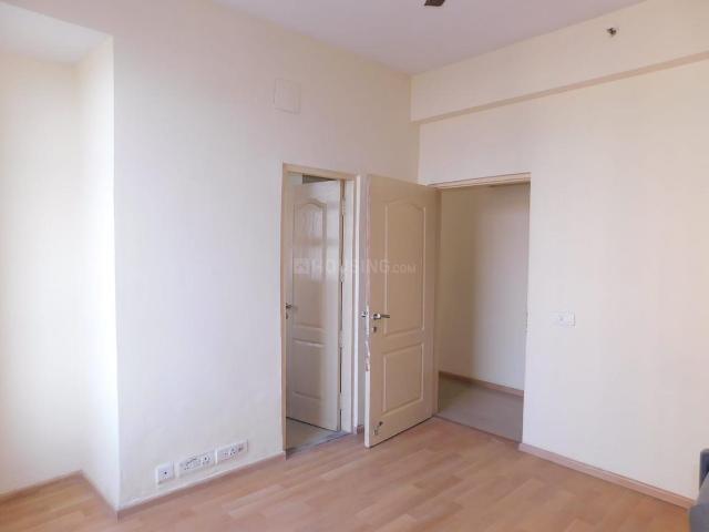 2 BHK Apartment in Omega II for resale Greater Noida. The reference number is 19411060