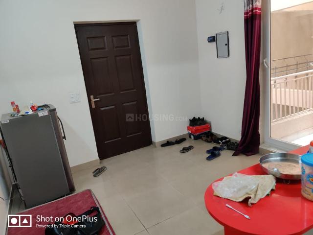 2 BHK Apartment in Omega IV for rent Greater Noida. The reference number is 21051677