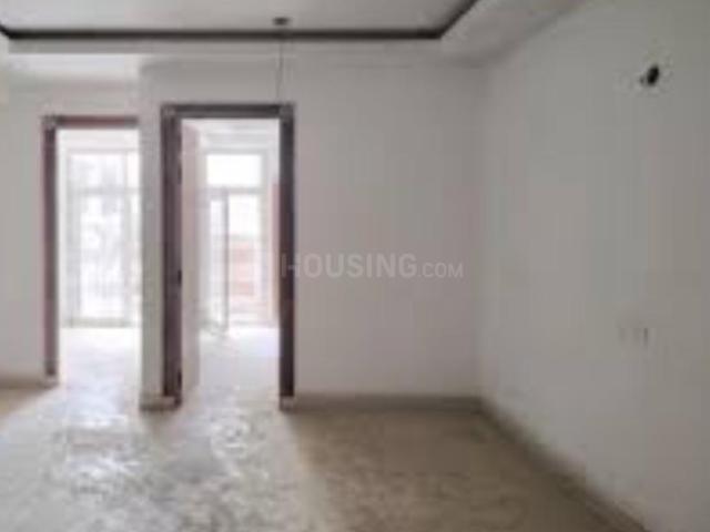 2 BHK Apartment in Omicron I for resale Greater Noida. The reference number is 19978618