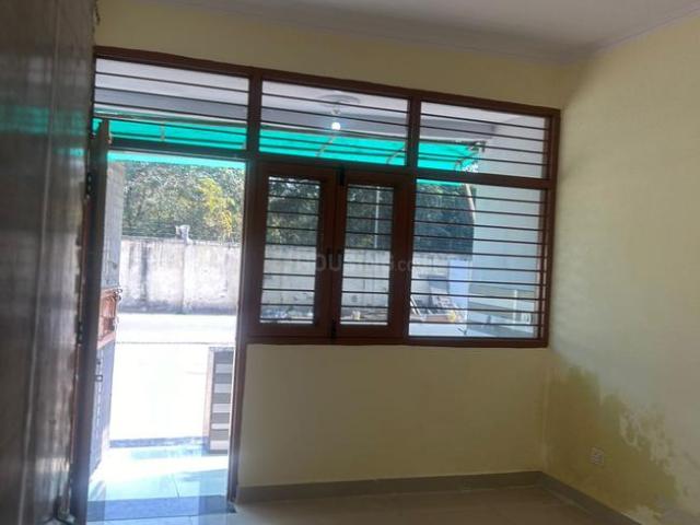 2 BHK Apartment in Omicron III for rent Greater Noida. The reference number is 19540938