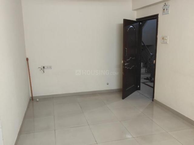 2 BHK Apartment in L.P.Savani for rent Surat. The reference number is 19505826