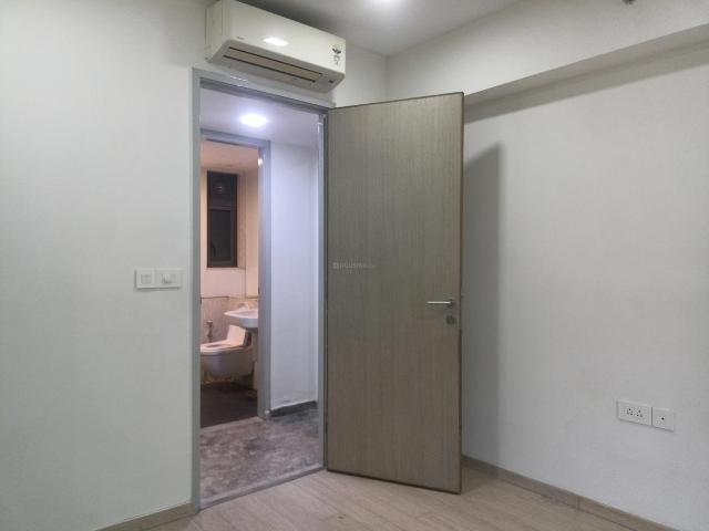 2 BHK Apartment in Lower Parel for rent Mumbai. The reference number is 19026004