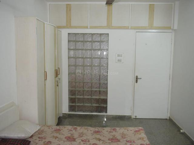 2 BHK Apartment in Lower Parel for rent Mumbai. The reference number is 19809445