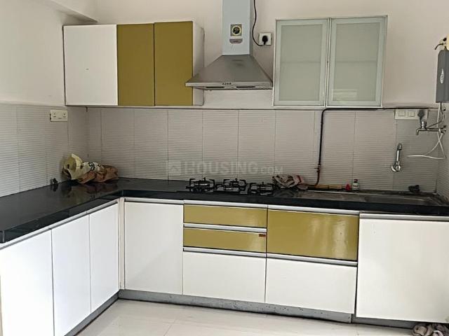 2 BHK Apartment in Lohegaon for rent Pune. The reference number is 18449014