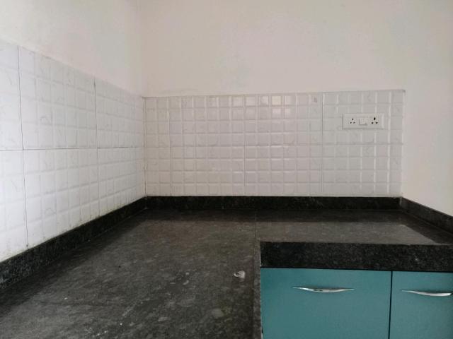 2 BHK Apartment in Lohegaon for rent Pune. The reference number is 18574193