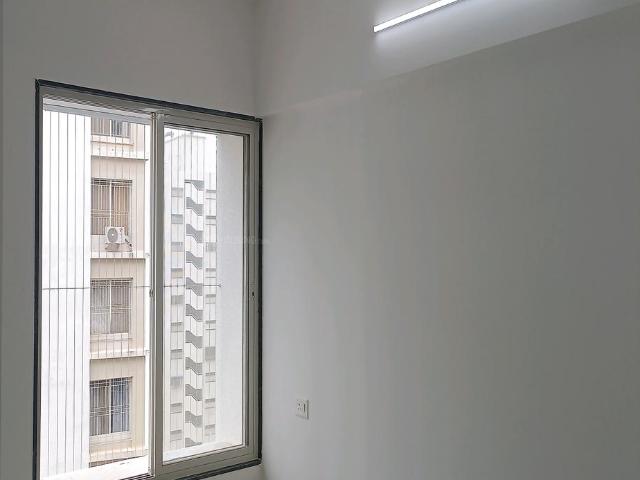 2 BHK Apartment in Lohegaon for rent Pune. The reference number is 20365883