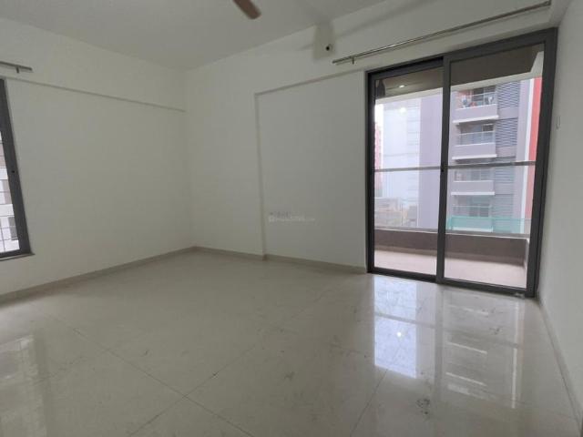 2 BHK Apartment in Lohegaon for rent Pune. The reference number is 20643309