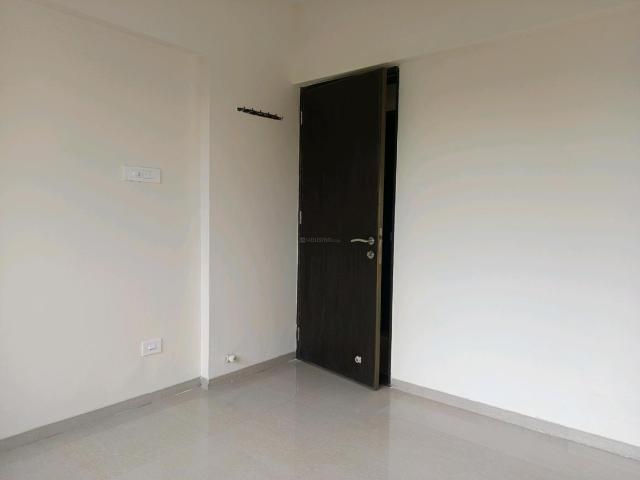 2 BHK Apartment in Lohegaon for rent Pune. The reference number is 20853904