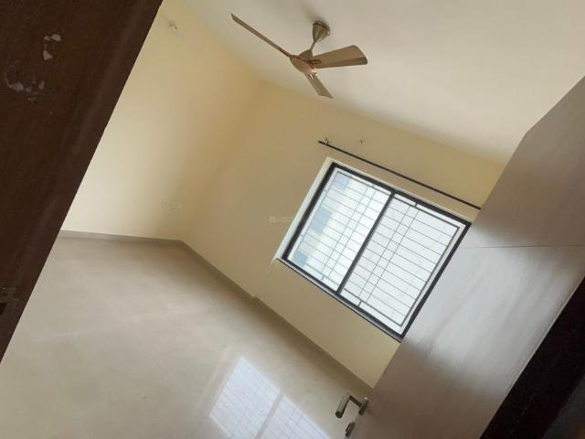 2 BHK Apartment in Lohegaon for rent Pune. The reference number is 20944880