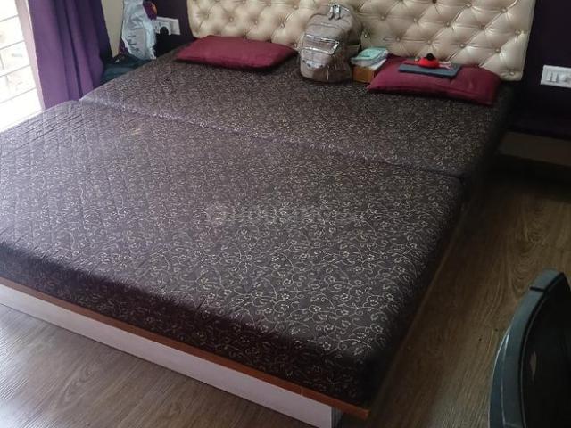 2 BHK Apartment in Lohegaon for rent Pune. The reference number is 20977800