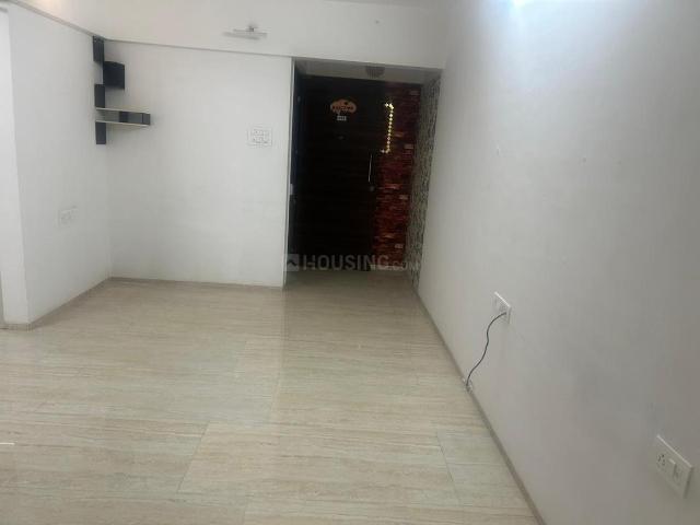 2 BHK Apartment in Lohegaon for rent Pune. The reference number is 20988370