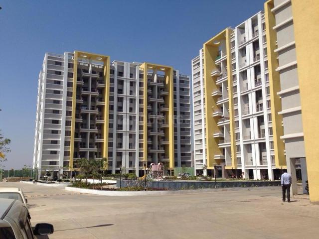 2 BHK Apartment in Lohegaon for resale Pune. The reference number is 21267854