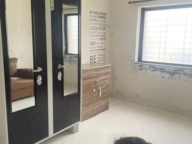 2 BHK Apartment in Lohegaon for resale Pune. The reference number is 9948676