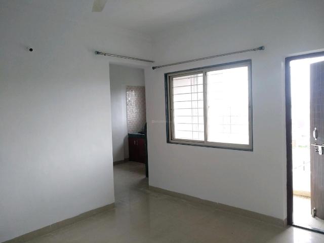 2 BHK Apartment in Loni Kalbhor for resale Pune. The reference number is 14914042