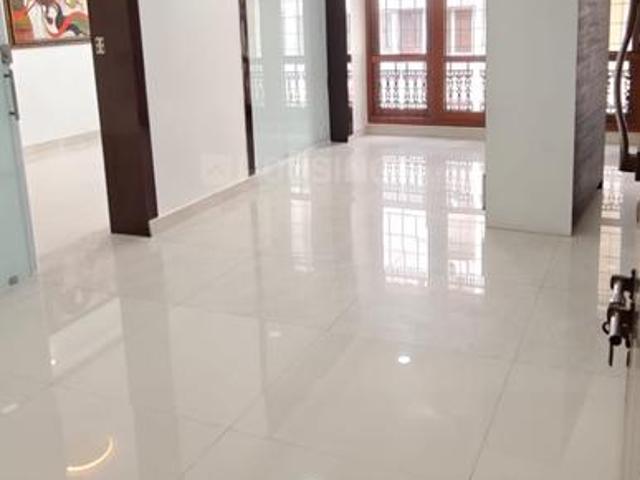 2 BHK Apartment in Lavelle Road for rent Bengaluru. The reference number is 21319840