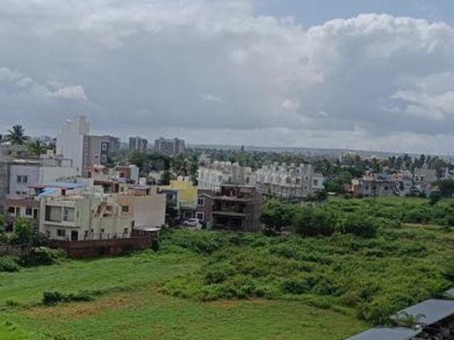 2 BHK Apartment in Laxtirth Vasahat for rent Kolhapur. The reference number is 21128031