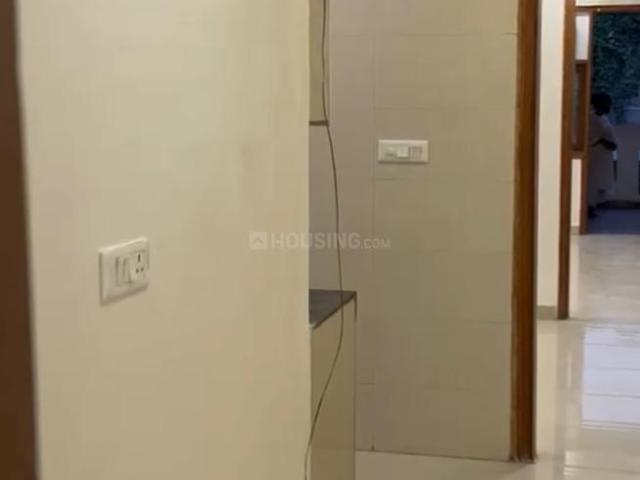 2 BHK Apartment in Lajpat Nagar for rent New Delhi. The reference number is 20970792