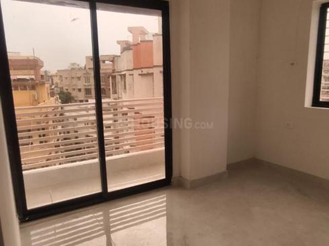2 BHK Apartment in Lake Town for rent Kolkata. The reference number is 21224246