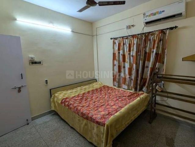 2 BHK Apartment in Lake Gardens for rent Kolkata. The reference number is 20821725