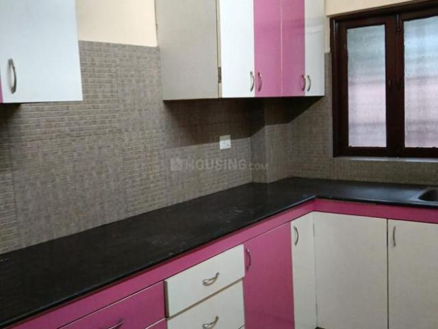 2 BHK Apartment in Lake Gardens for rent Kolkata. The reference number is 20992163