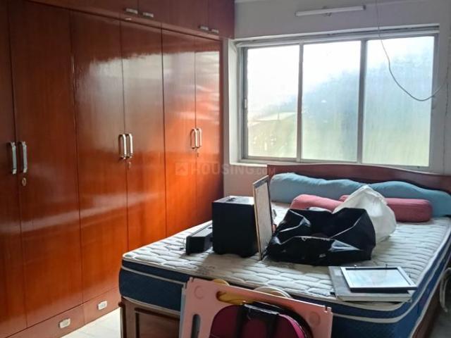 2 BHK Apartment in Lake Gardens for rent Kolkata. The reference number is 21394684